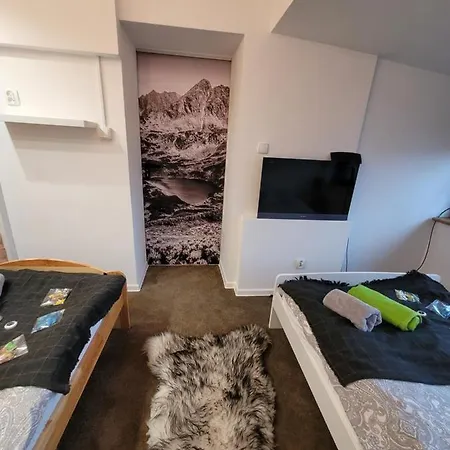 Apartament Morskie Oko Krupowki 48, Budynek Polskie Koleje Linowe Apartmán